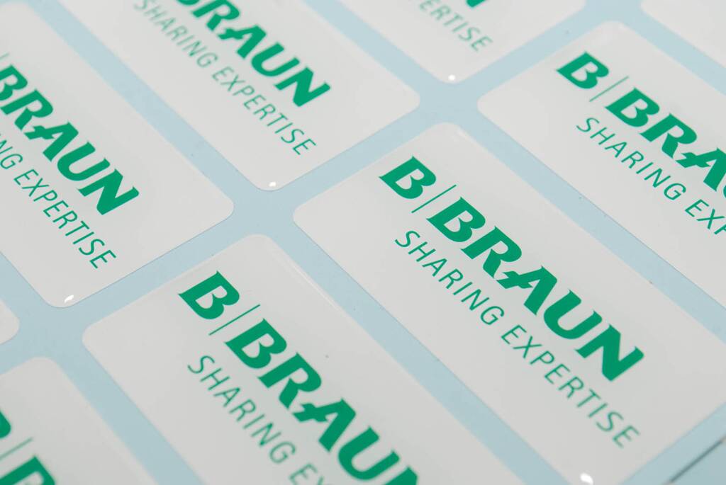 Доминг обемни стикери