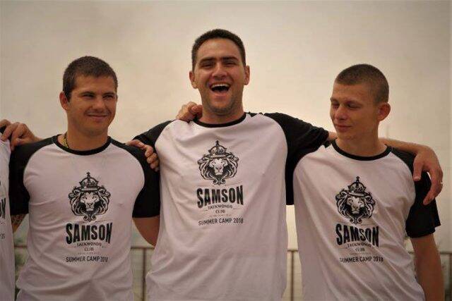 Тениски и текстил