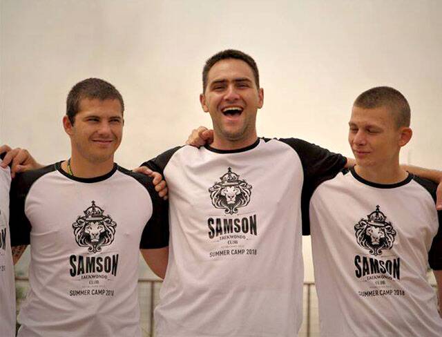 Тениски и текстил